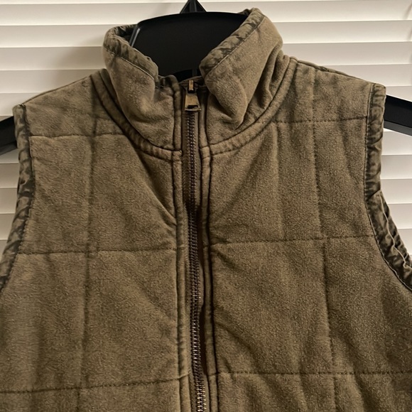 Chelsea & Violet Olive 100% Cotton Quilted Full Zip Stand Collar Vest - Picture 3 of 8